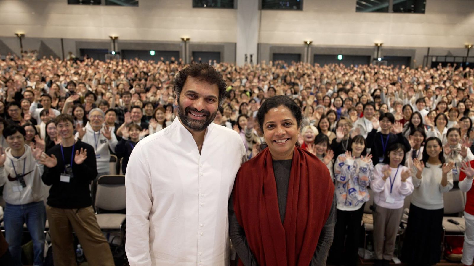 Sri Krishnaji and Sri Preethaji with participants